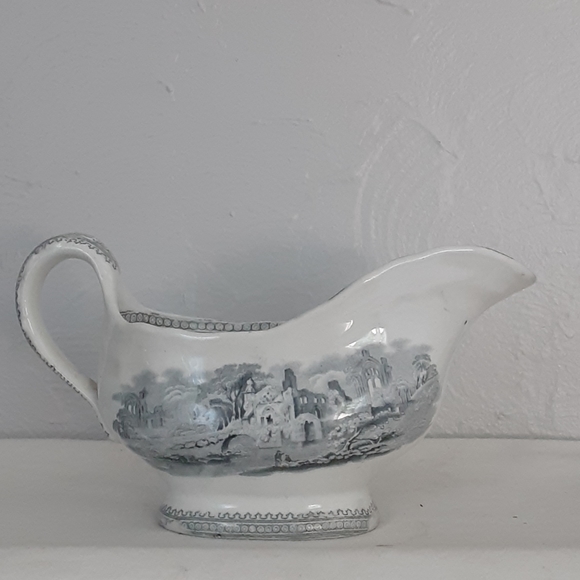 Unique vintage blue pattern gravy bo… - Picture 2 of 8